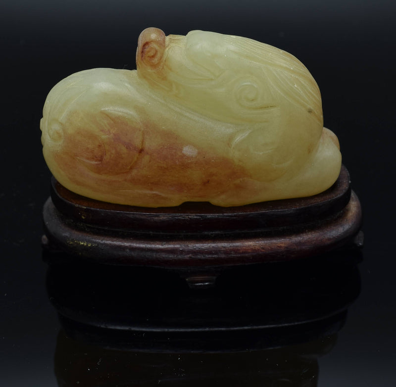 Antique White Red Mutton Fat Jade Carved Lion Beast Figurine with Stand
