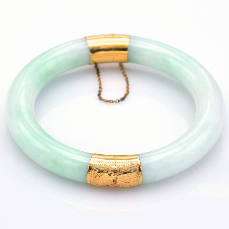 Vintage 14K Yellow Gold Green Jade Hinged Bangle Bracelet