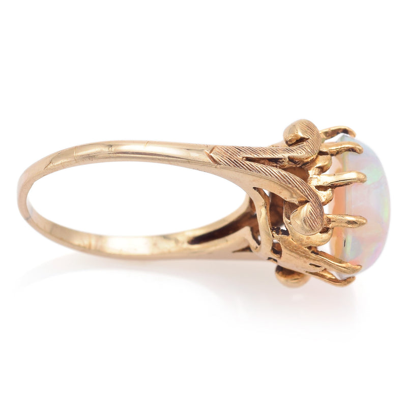 Vintage 14K Yellow Gold Opal Cabochon Cocktail Ring Size 7.75