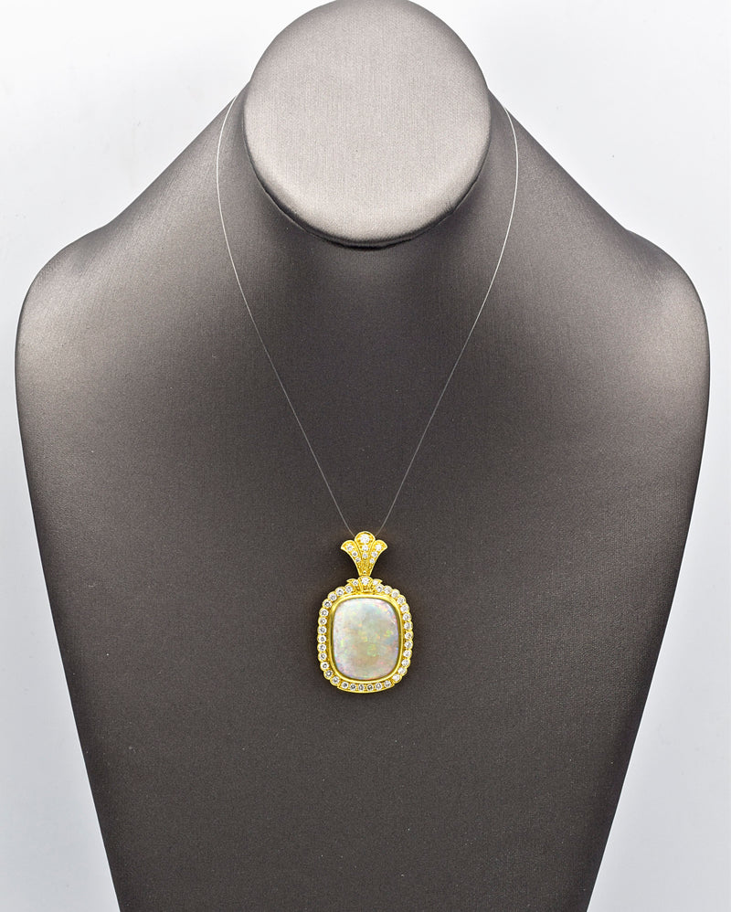 Vintage 18K Yellow Gold Opal & Diamond Pendant H/I SI-1