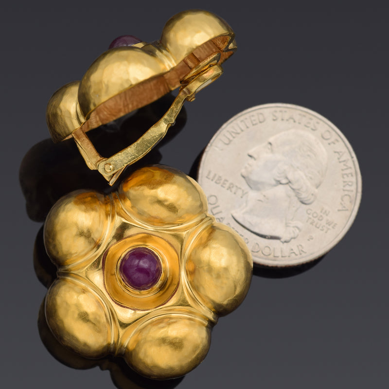 Vintage Ilias Lalaounis Greece 18K Yellow Gold Ruby Flower Clip On Earrings