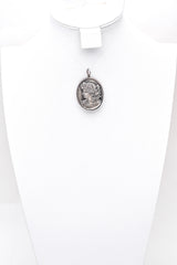 Vintage Henryk Winograd HW 999 Fine Silver Repoussé Woman Grape Vine Pendant Md