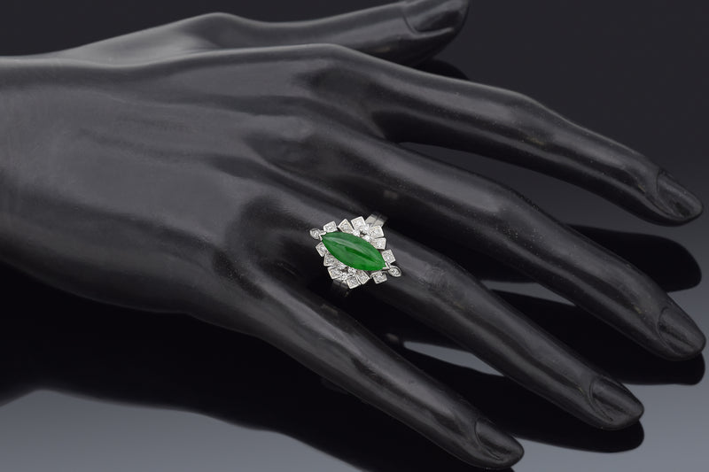 Vintage 18K White Gold Imperial Green Jade & Diamond Cocktail Ring