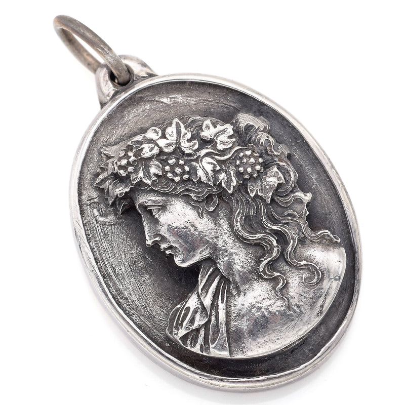 Vintage Henryk Winograd HW 999 Fine Silver Repoussé Woman Grape Vine Pendant Sm