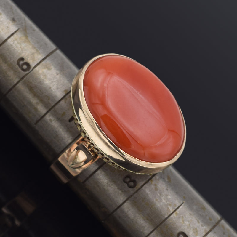 Vintage 14K Yellow Gold Red Coral Cabochon Oval Cocktail Ring